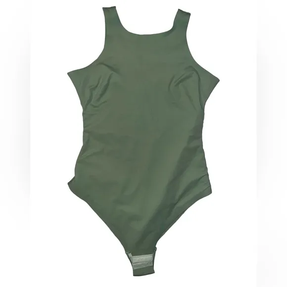 💚 NWT! Pinsy Hourglass Cheeky Shapewear