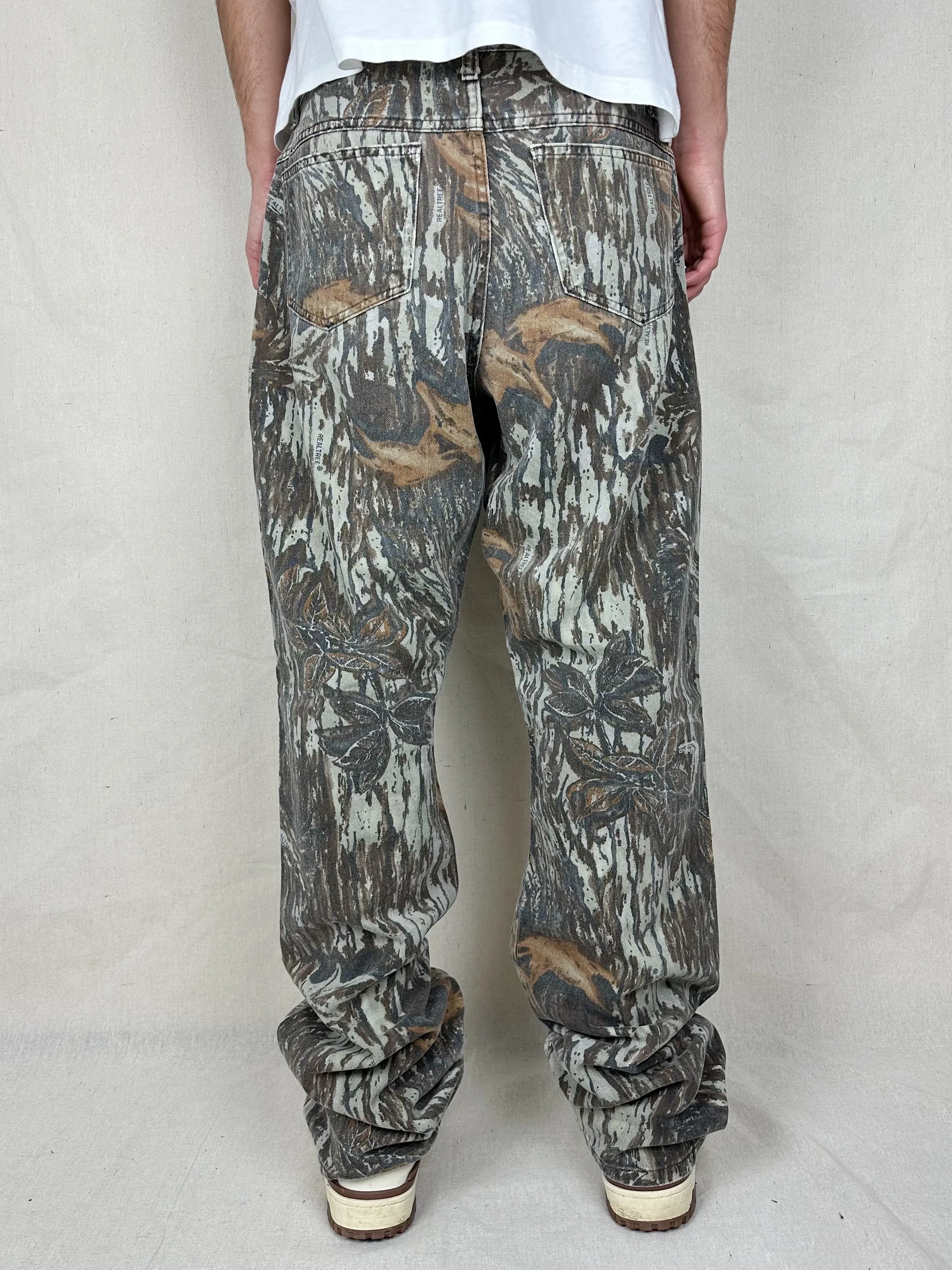 90's Duxbak Realtree Camo Vintage Jeans Size 35x35