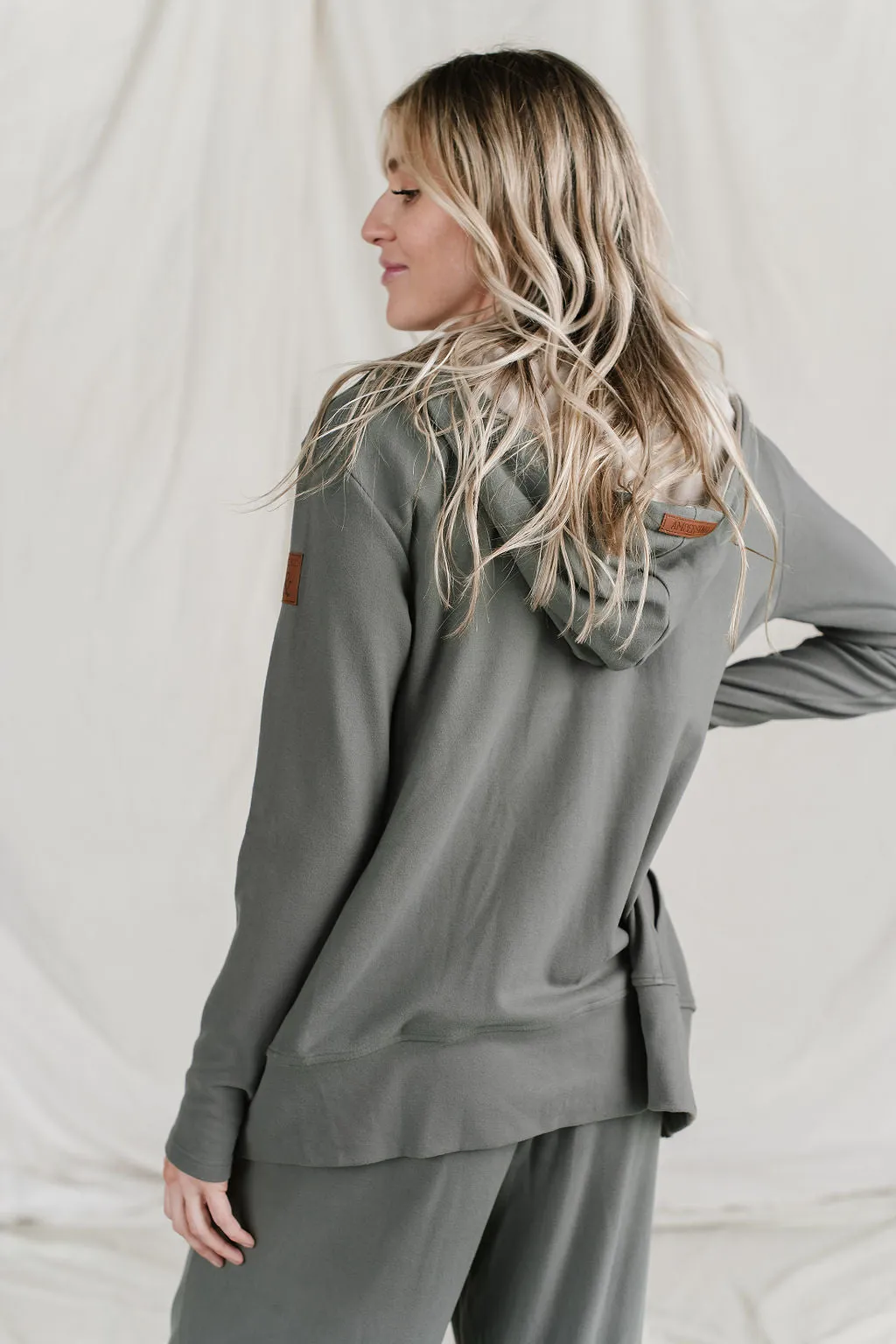 Ampersand Avenue [&] - Performance Fleece FullZip - Wanderlust [XS ONLY]