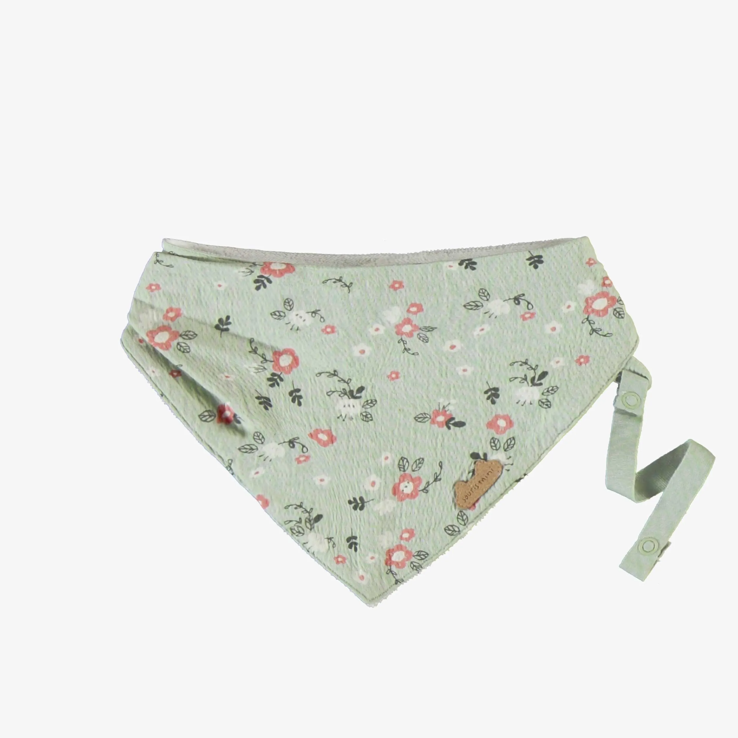 Bavoir vert clair fleuri en jersey biologique, naissance || Light green floral bib in organic jersey, newborn