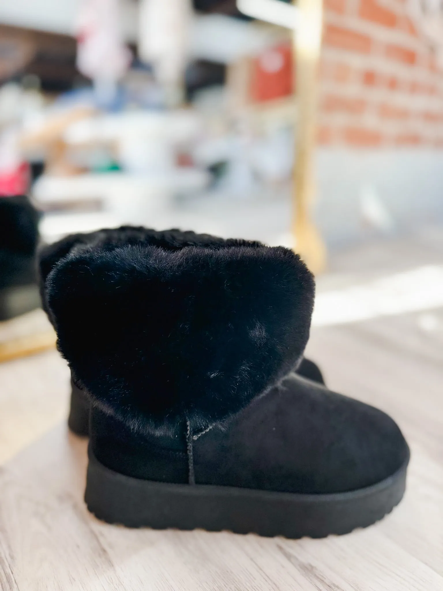 Black Everlie Boots