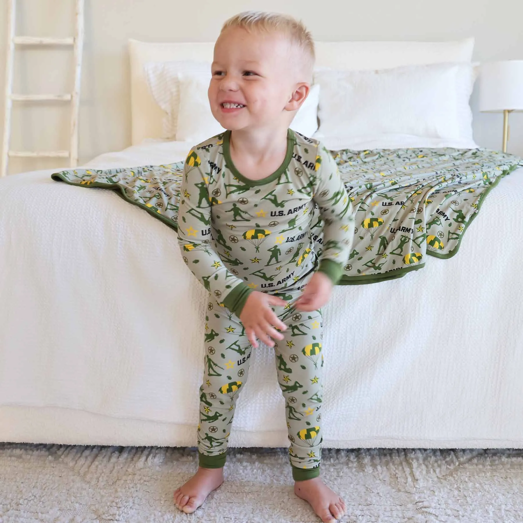 CL Two Piece Pajama Set | U.S. Army