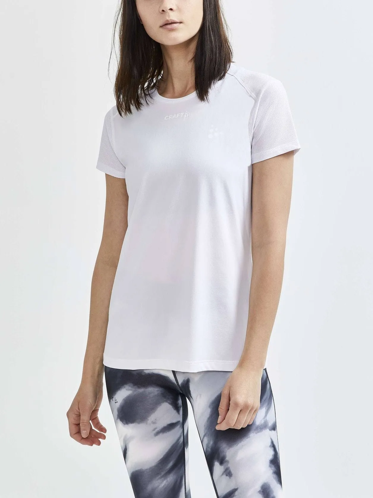 Craft ADV Essence Slim Tee Femme