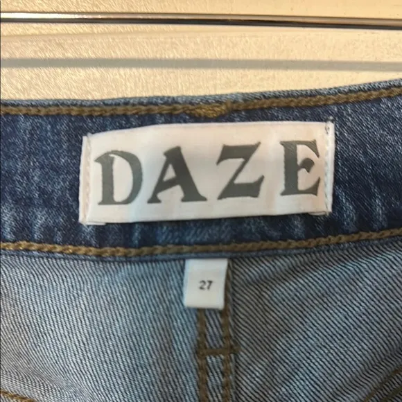 DAZE Far Out Patch Pocket Wide Leg Jeans