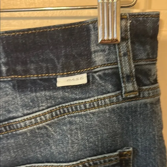 DAZE Far Out Patch Pocket Wide Leg Jeans