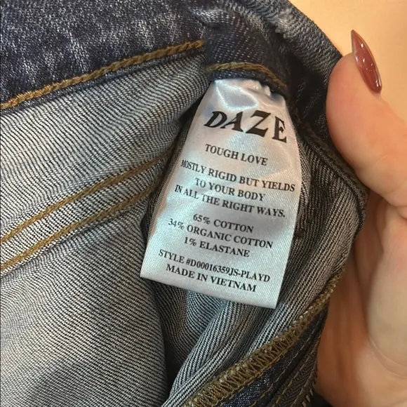 DAZE Far Out Patch Pocket Wide Leg Jeans