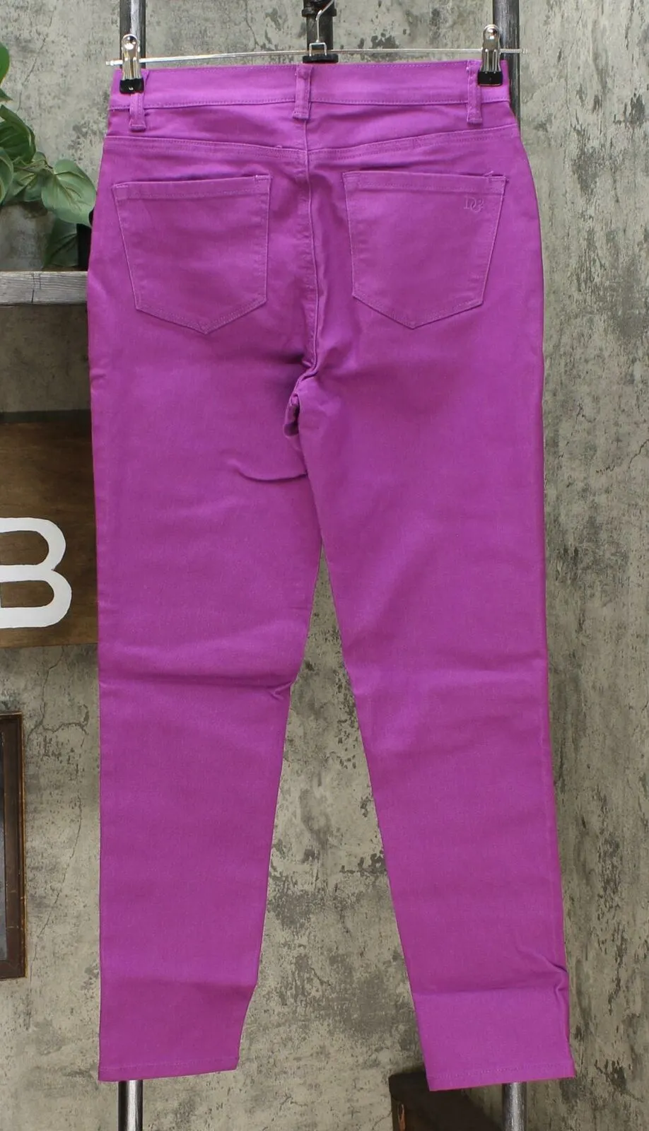 DG2 by Diane Gilman Women's Virtual Stretch Skinny Jeans