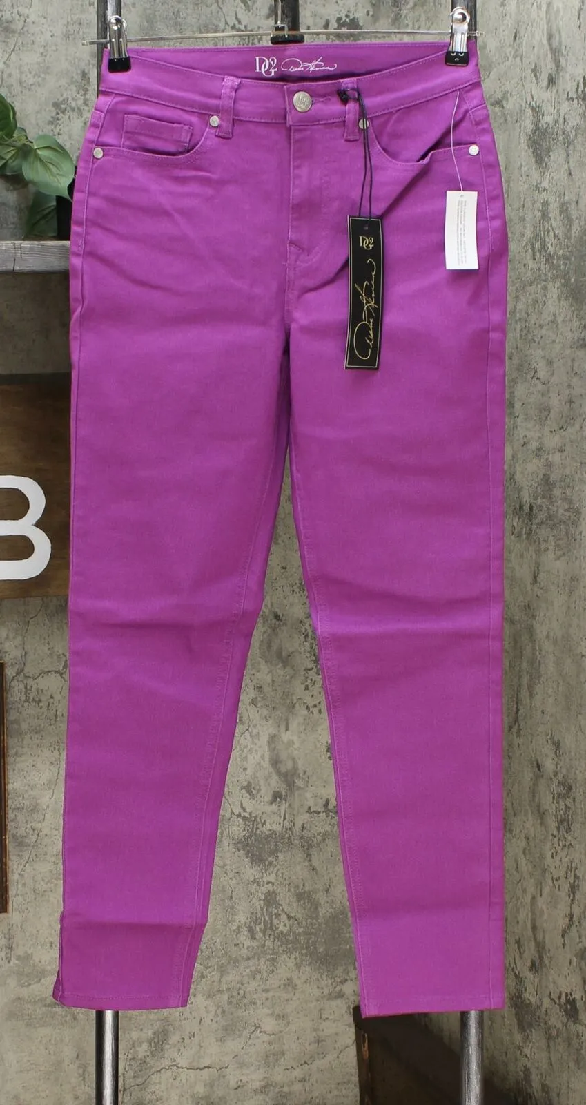 DG2 by Diane Gilman Women's Virtual Stretch Skinny Jeans