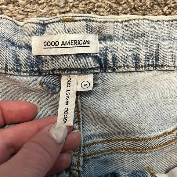 Good American Light Wash Good Waist Cropped Women’s Jeans Size 22