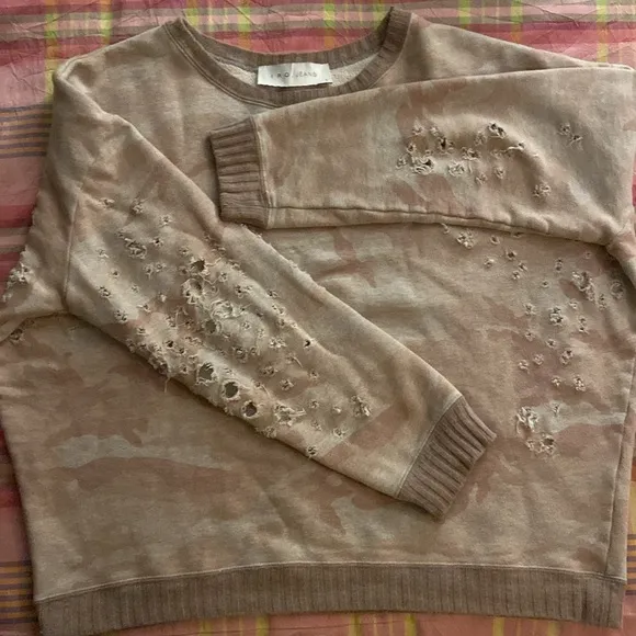 IRO JEANS Zenda camo crewneck long sleeve size Large sweatshirt