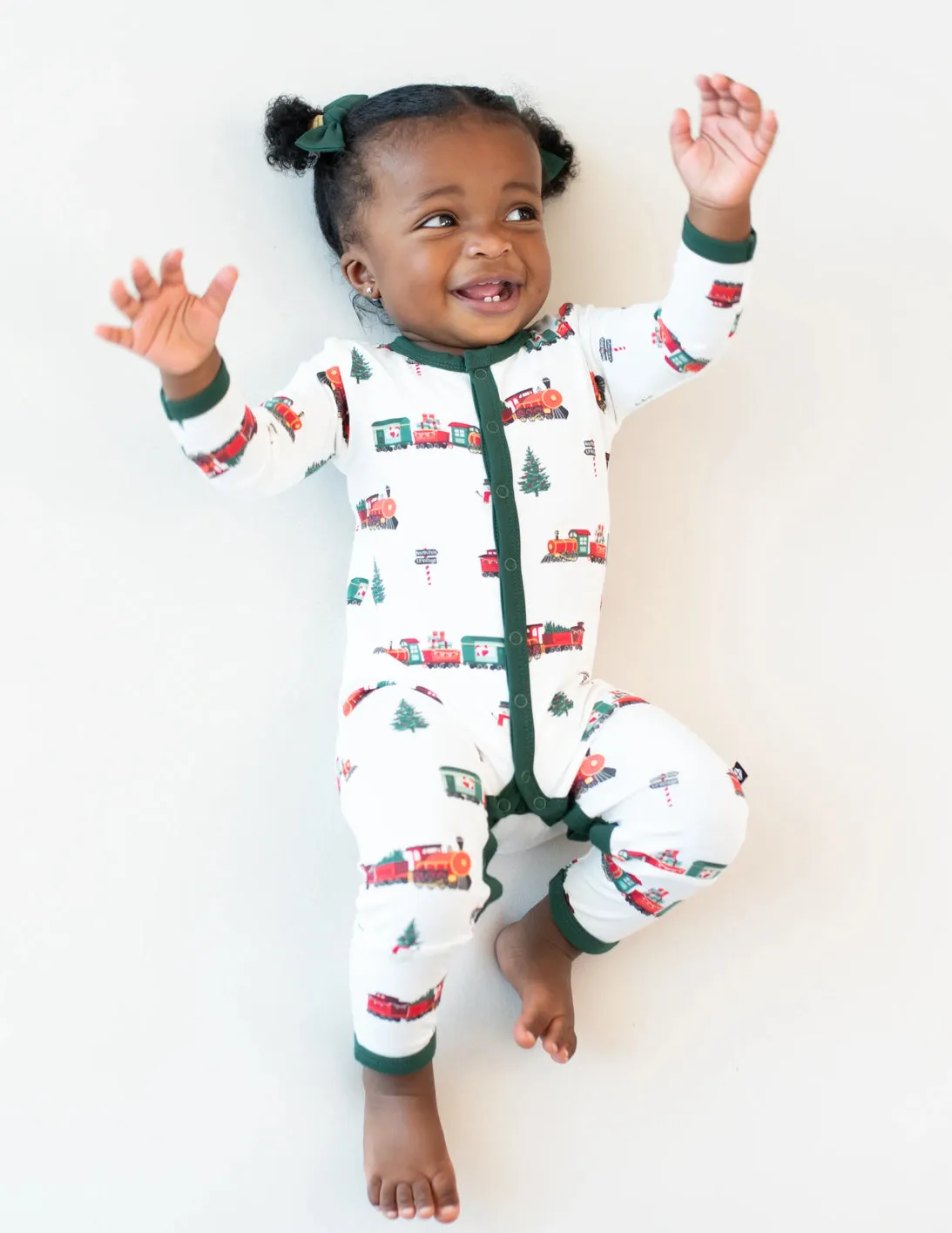 Kyte Baby - Button Romper - Holiday Train
