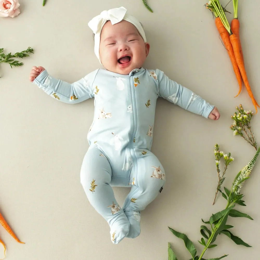 Kyte Baby Zippered Footie in Ice Rabbit