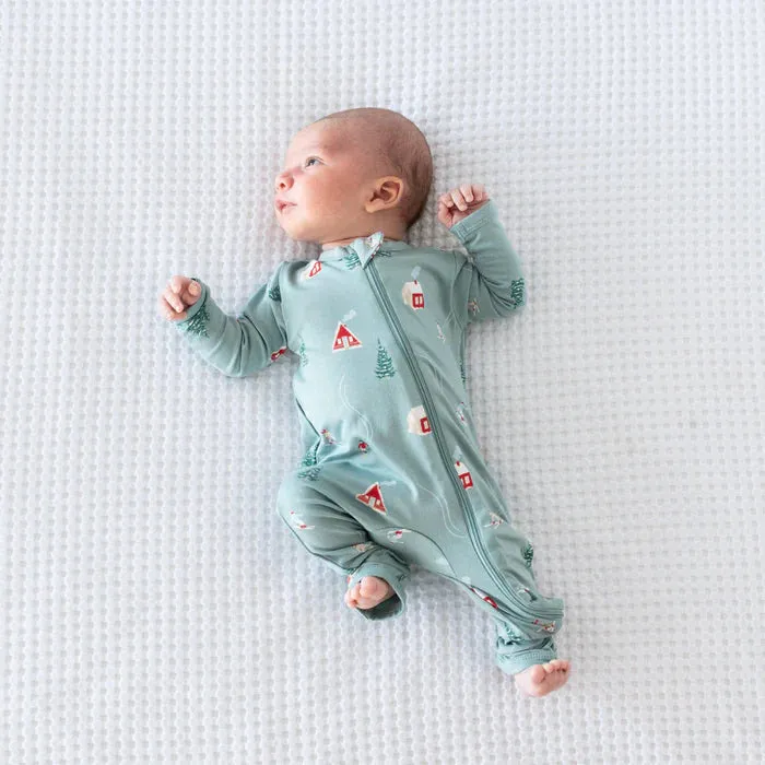 Kyte Zippered Romper in Alpine Village