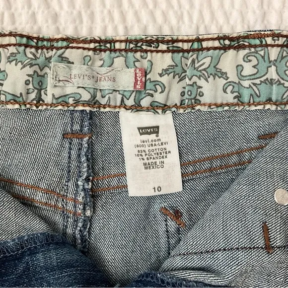 Levi’s JEANS Denim A-Line Deconstructed Iconic Skirt