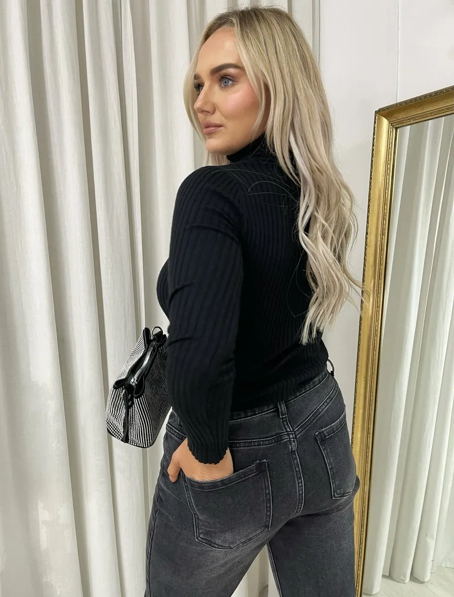 Long Sleeve High Neck Ribbed Knitted Top