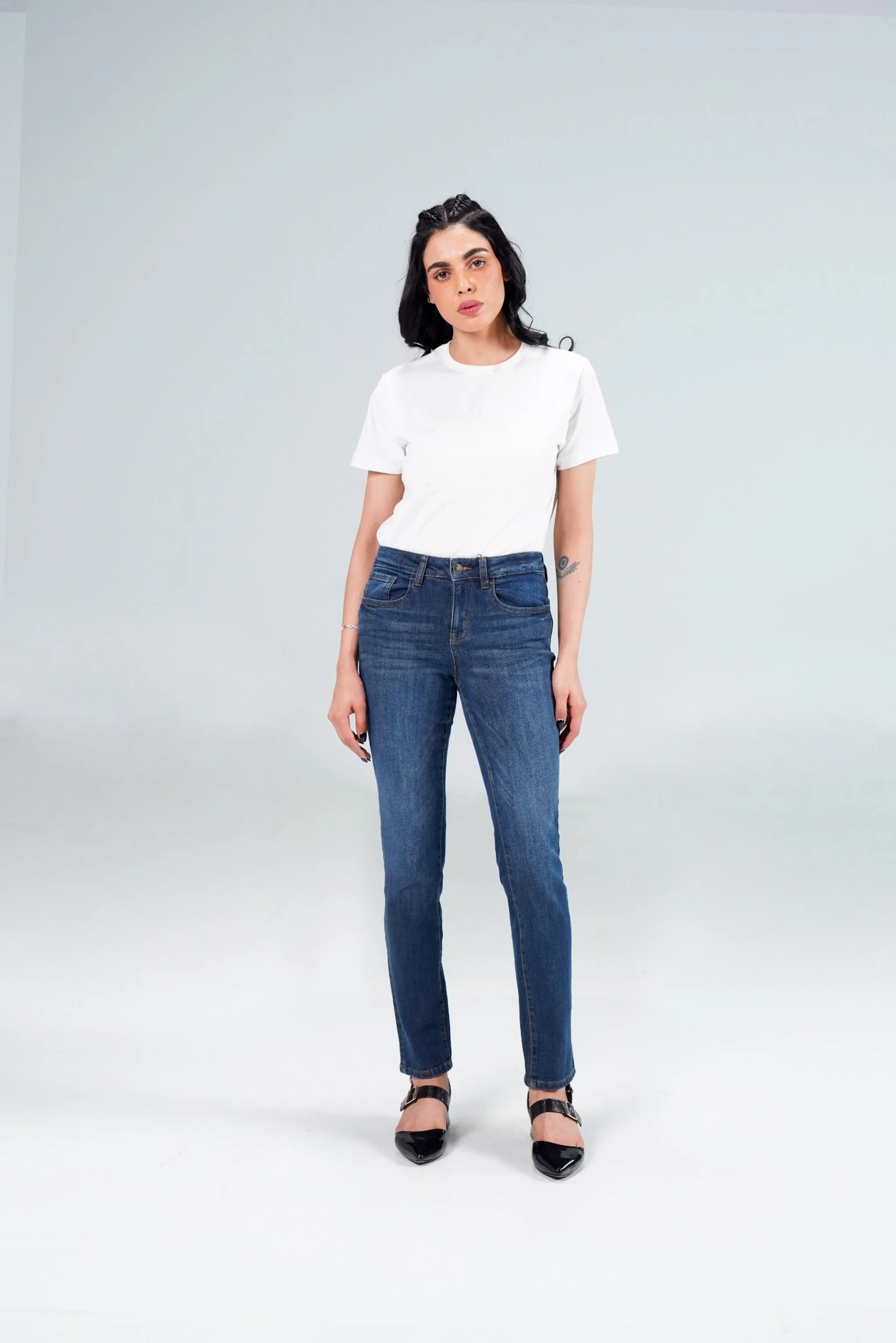 Modern Straight