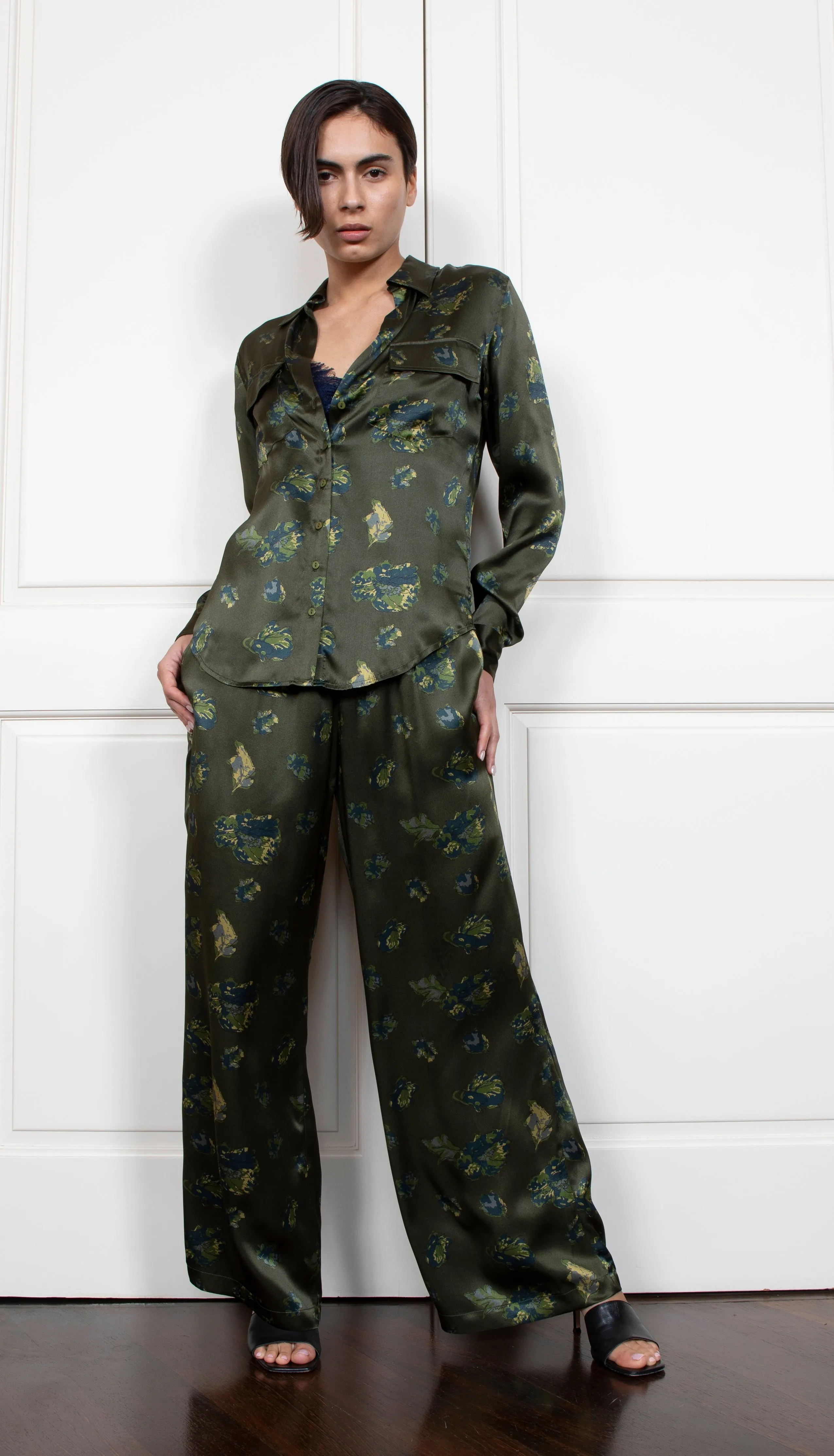 Printed Two-Pocket Shirt Moss Flora Garden Print