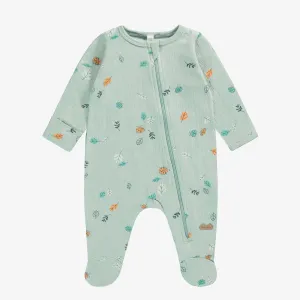 Pyjama vert clair avec motif en jersey biologique, naissance || Light green pajama with print in organic jersey, newborn