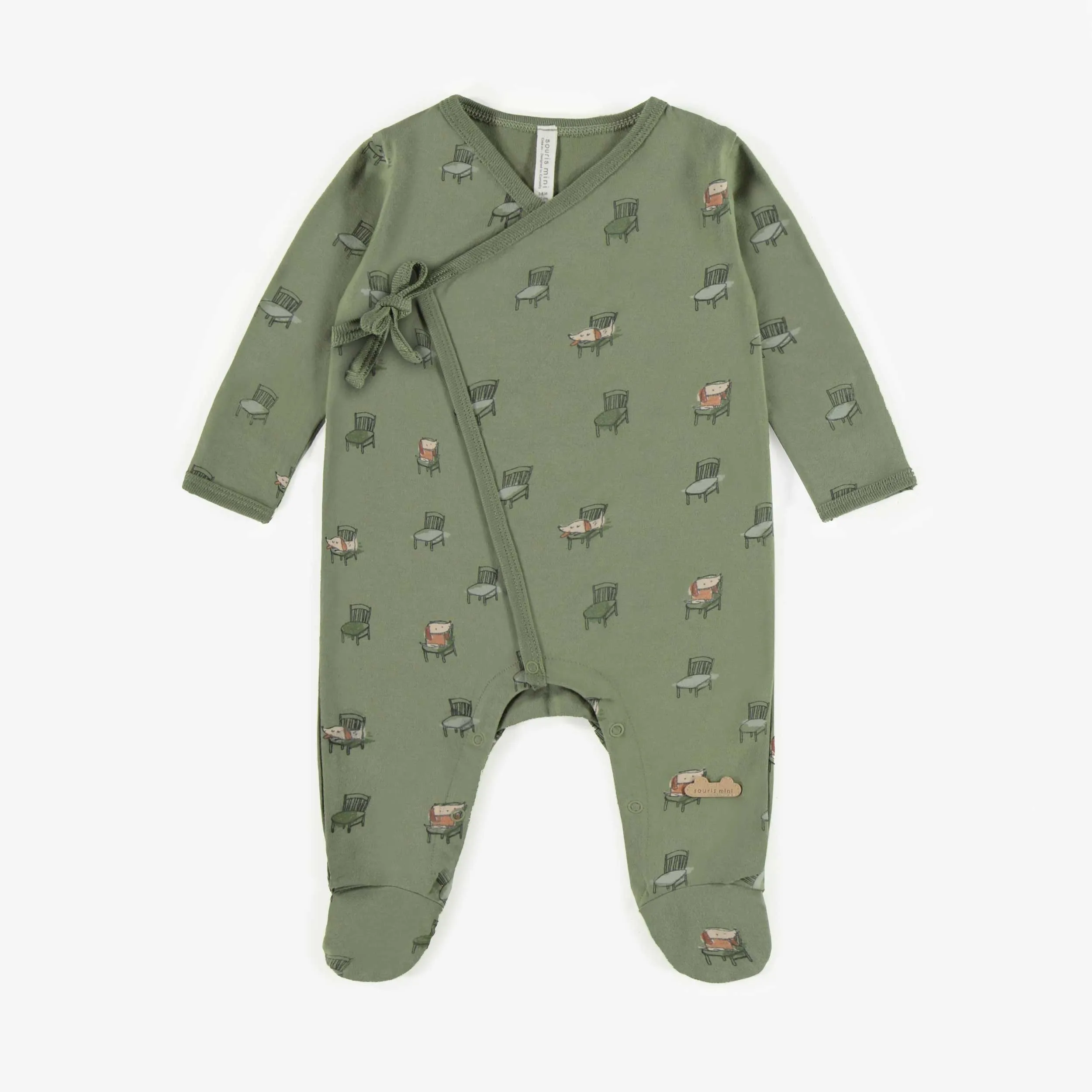 Pyjama vert olive avec chiens sur des chaises en jersey biologique, naissance || Olive green pajama with dog lying on chairs in organic jersey, newborn