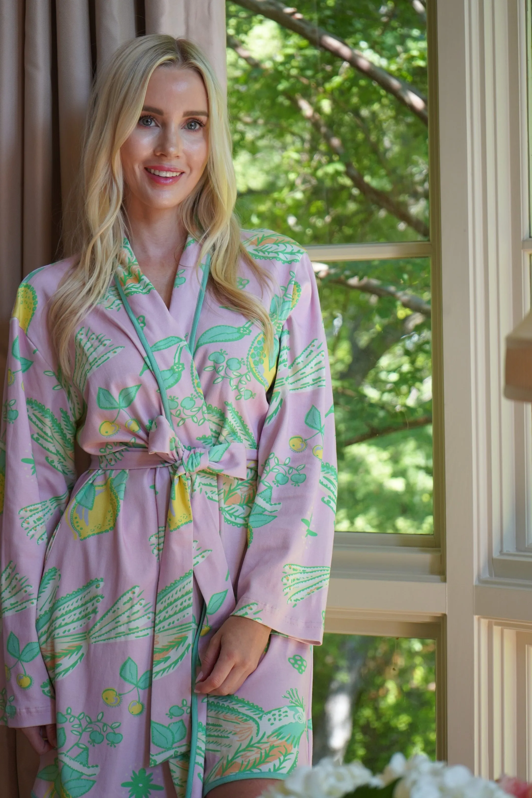 Robe in Blushing Songbird