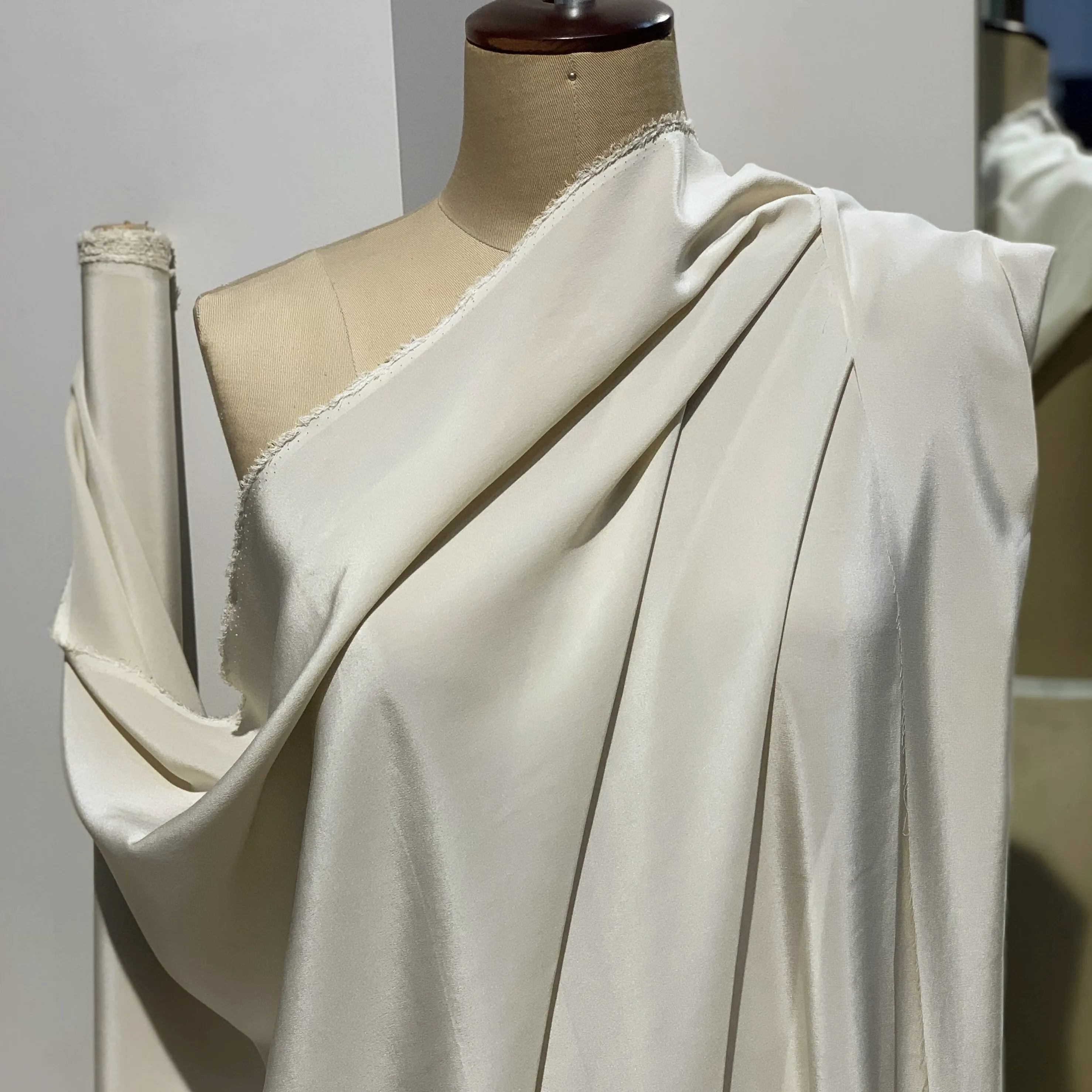 SILK CREPE DE CHINE