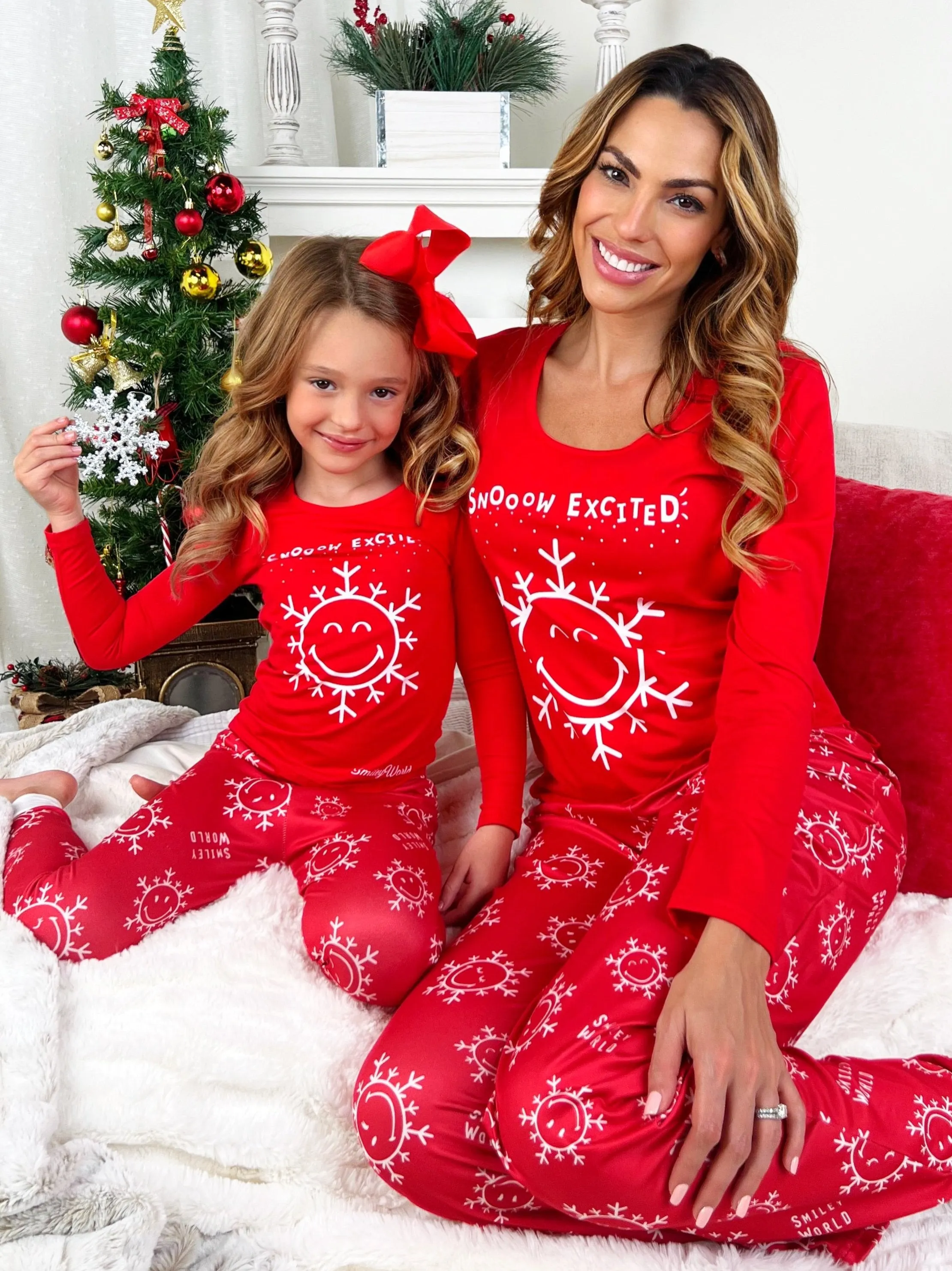 SmileyWorld Mommy & Me Red Snowy Days Pajama Set