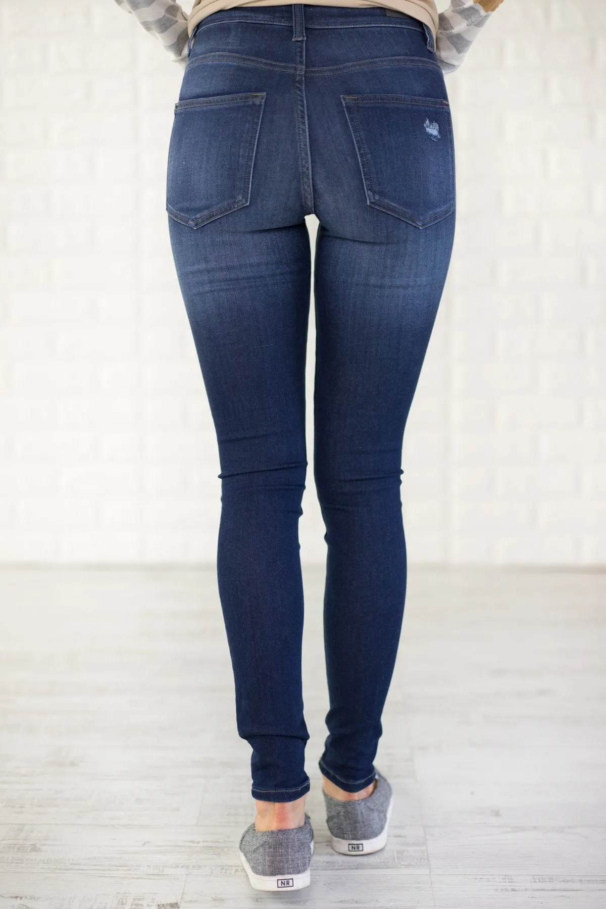 Sneak Peek Jeans ~ Kylie Wash