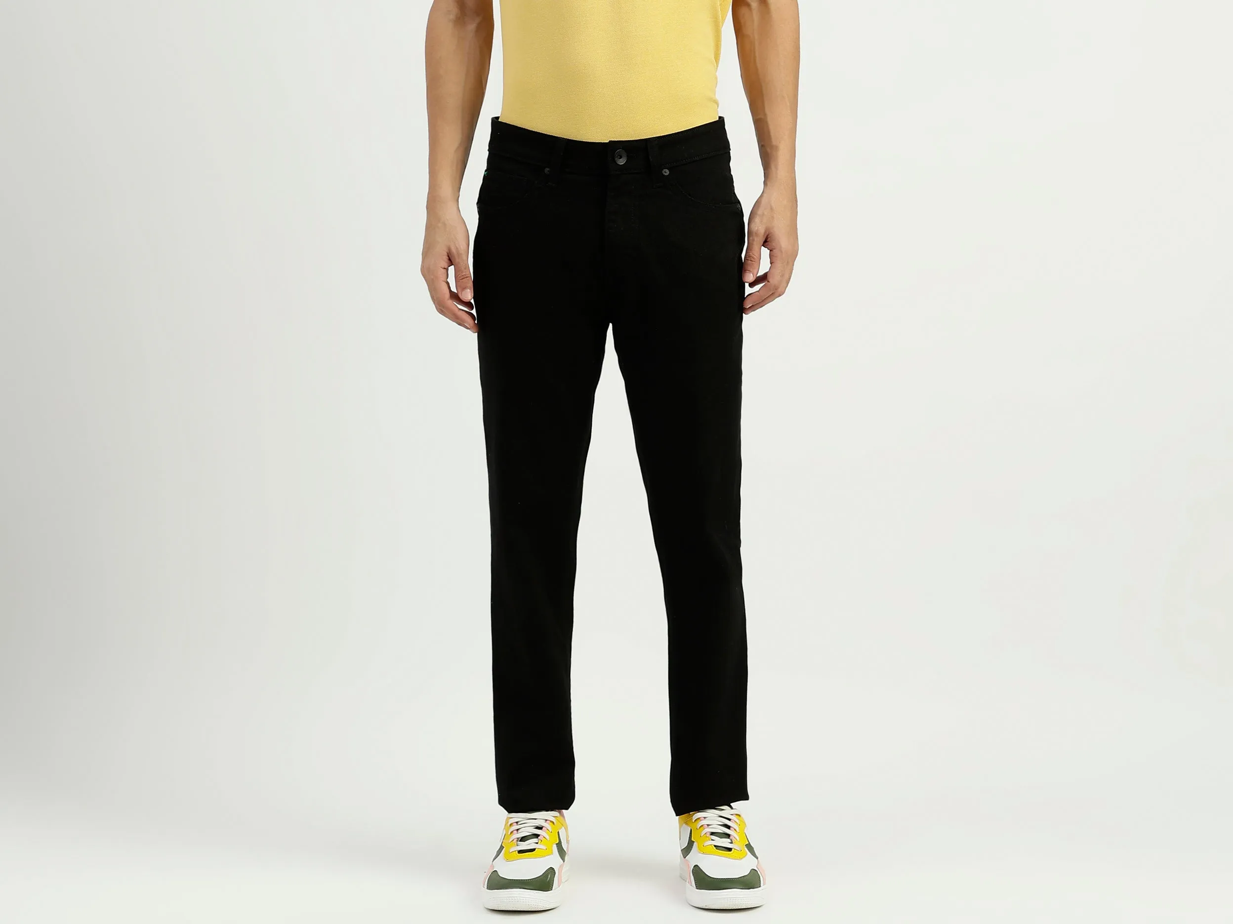 Solid Mid Rise Skinny Fit Jeans