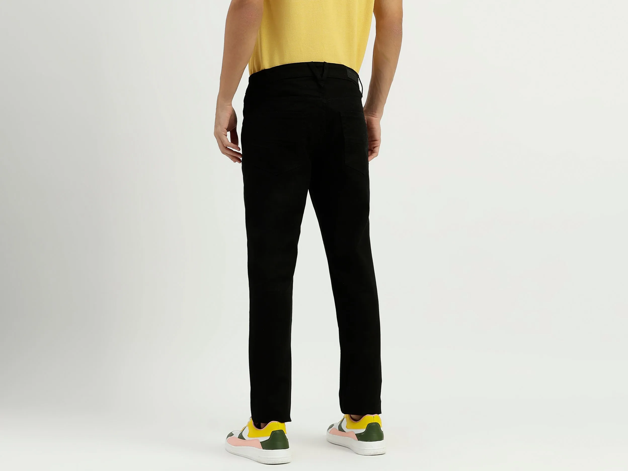 Solid Mid Rise Skinny Fit Jeans