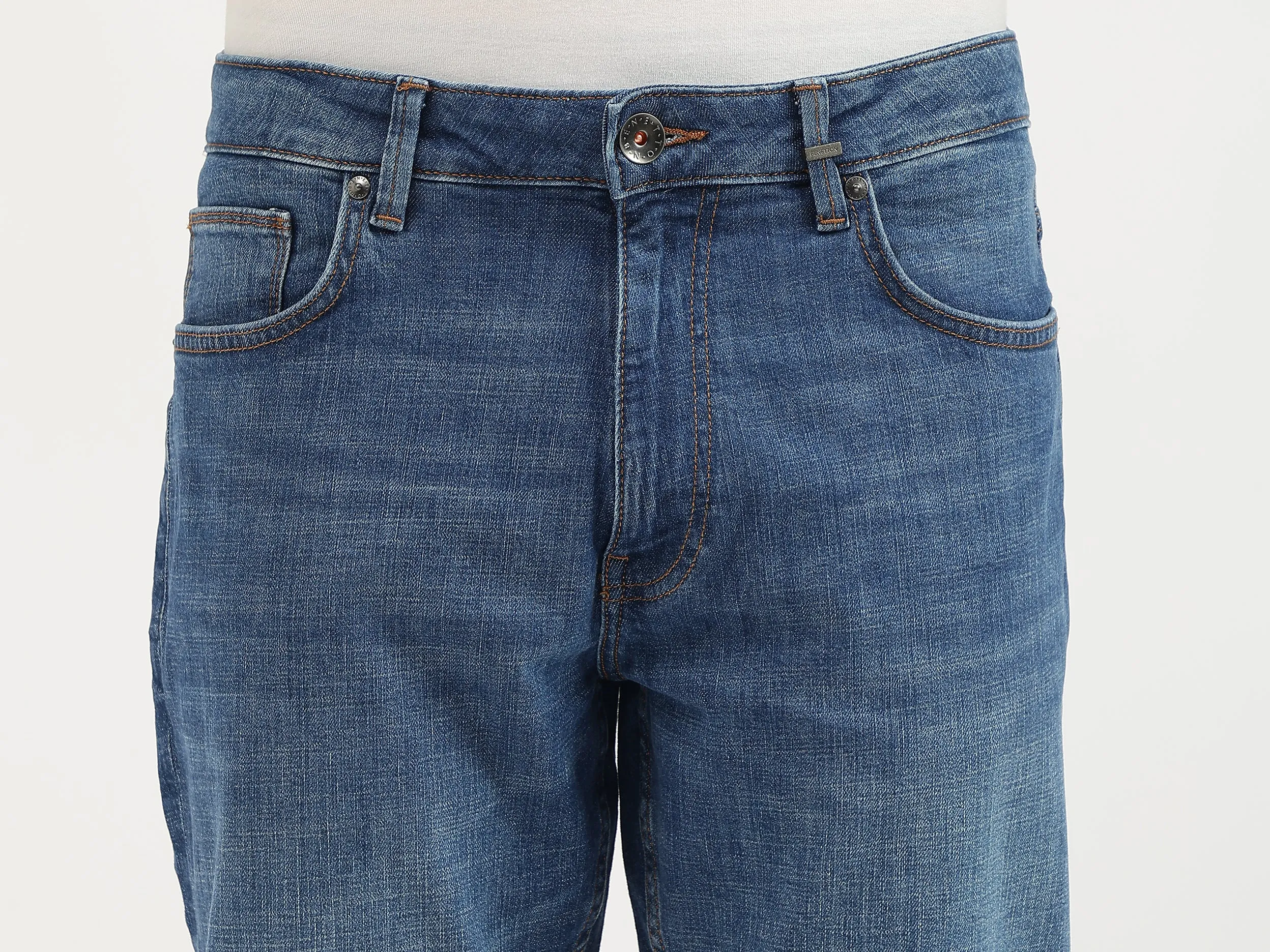 Solid Slim Fit Jeans