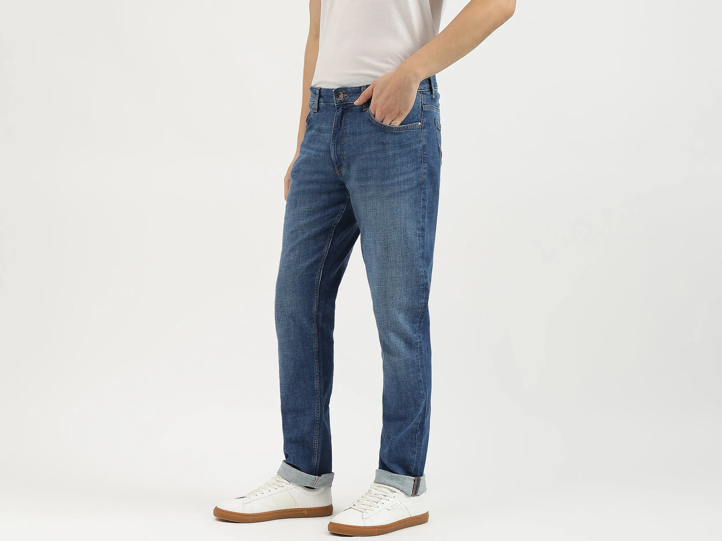 Solid Slim Fit Jeans