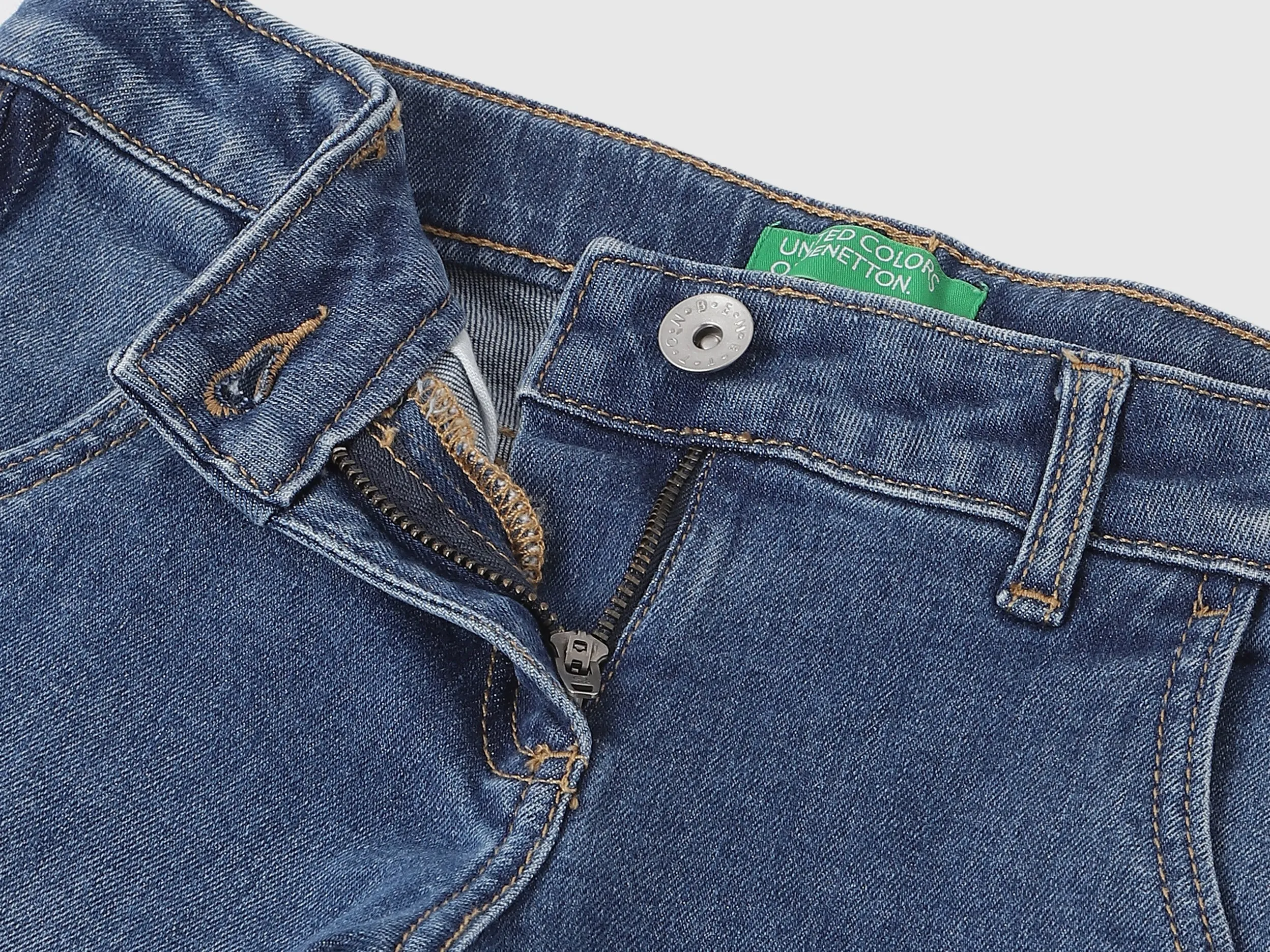 Solid Straight Fit Jeans