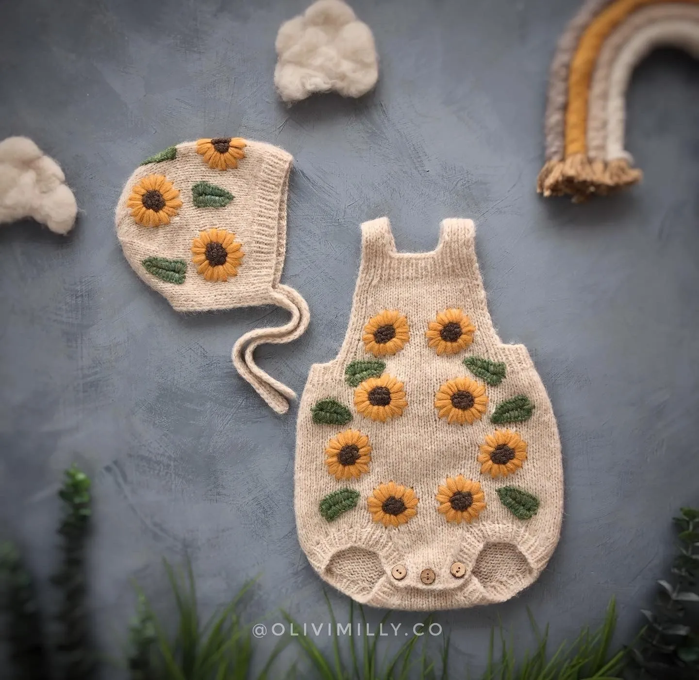 Sunflowers romper | Wheat