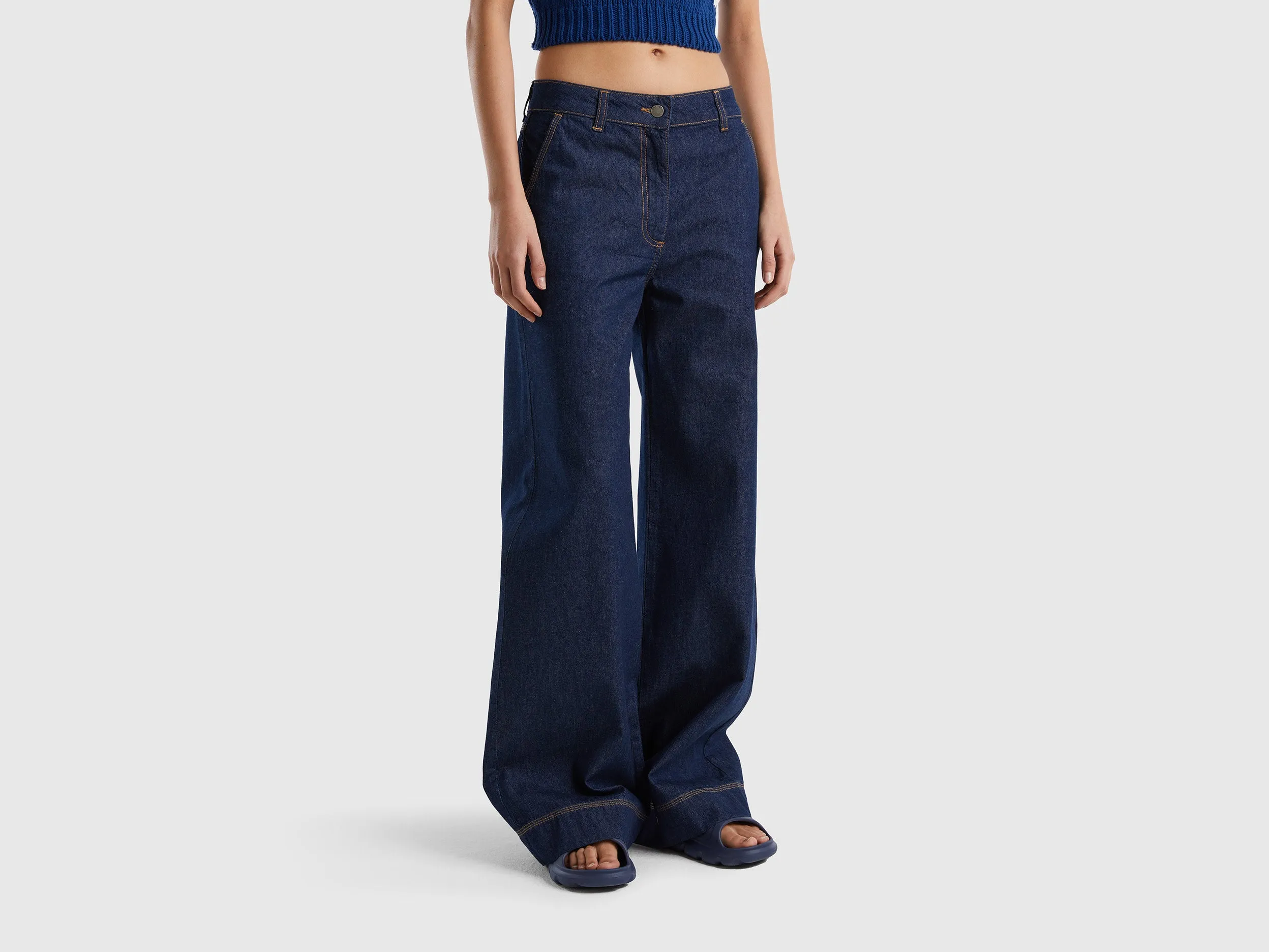 WIDE LEG JEANS TROUSERS